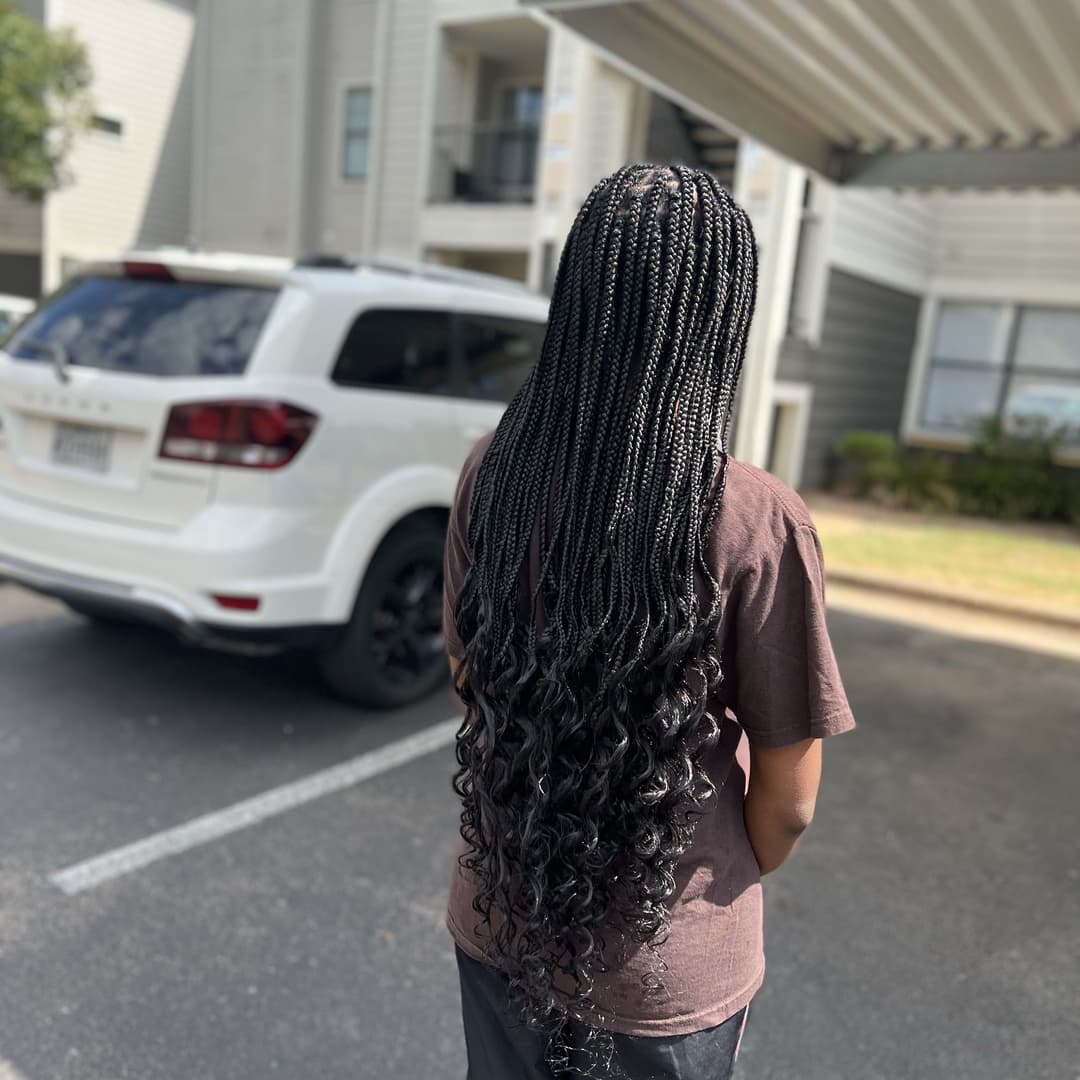 Braids by Praise studio install